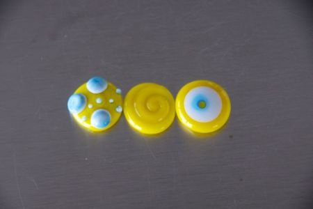 1 gele met blauwe button bead drukker handgemaakt. - Afbeelding 5