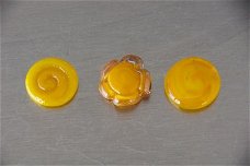 1 gele button bead drukkers handgemaakt.