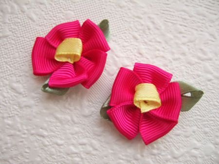 Mooie bloem van grosgrain lint ~ Fuchsia roze - 1