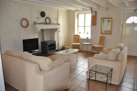 Te huur Vakantiehuis midden in Frankrijk met zwembad - Afbeelding 3