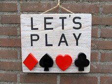 " LET`S PLAY " BORD VAN WHITE WASH GEBORSTELD STEIGERHOUT.