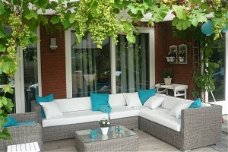 Loungeset rondwicker grijs hoekbank, stoel, tafel NU € 1.699,00