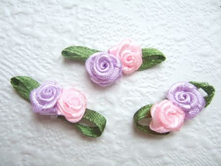 Lief dubbel satijnen roosje ~ Roze / lila paars - 1