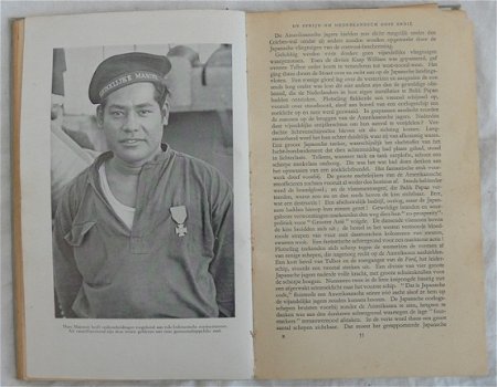 Boek, Neerland's Zeemacht in Oorlog, A. Kroesse, 1944. - 6