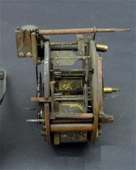 = Pendule uurwerk = opknapper =17905 - 2