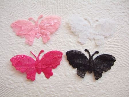 Mooie vlinder van kant ~ 5,5 cm ~ Roze - 1