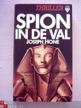 Joseph Hone - Spion in de val - 1