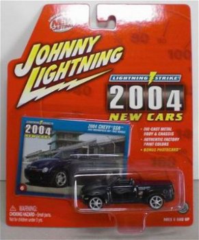 2004 Chevy SSR 2003 Indianapolis 500 1:64 Johnny Lightning - 1