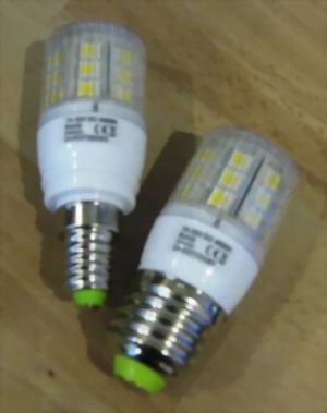 LED Lamp -12VDC - 3,8 Watt - warm wit E27 - nr. 1