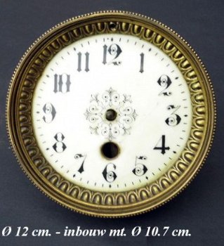 === Pendule balans uurwerk = opknapper = oud === 18003 - 1