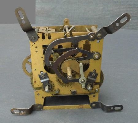 === Uurwerk = opknapper = oud === 18059 - nr. 1