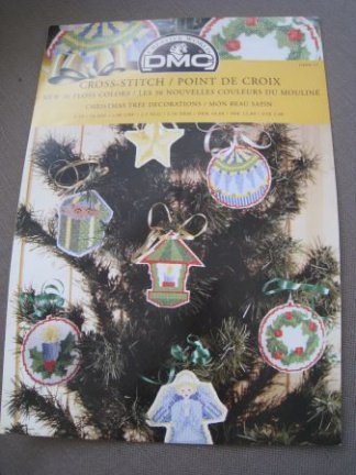 Borduurpatroon DMC Kerstdecoratie - nr. 1