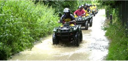 Quadrijden, nu quad rijden, racen als kado of groepsuitje - 1