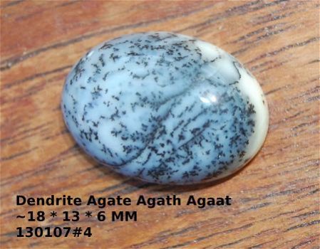 130107#4 Cabochon Dendriet agaat 18 * 13 * 6 MM - 1