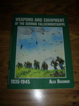 Boek: Weapons and equipment of the German Fallschirmtruppe - 1