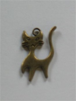 bronze cat - 1