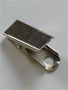 silver clip