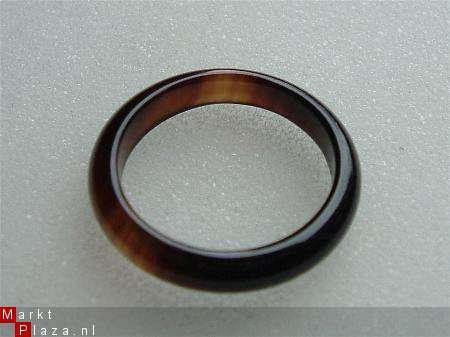 #72 Zwart Bruinachtige Agaat Ring handgeslepen - 1