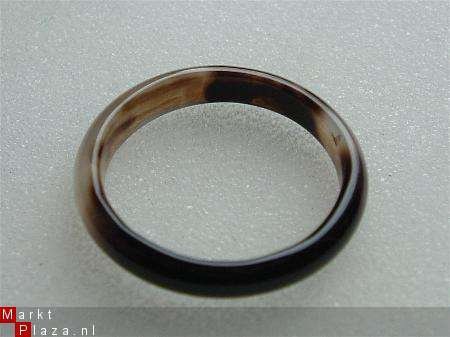 #76 Zwart blanke Agaat Ring handgeslepen - 1