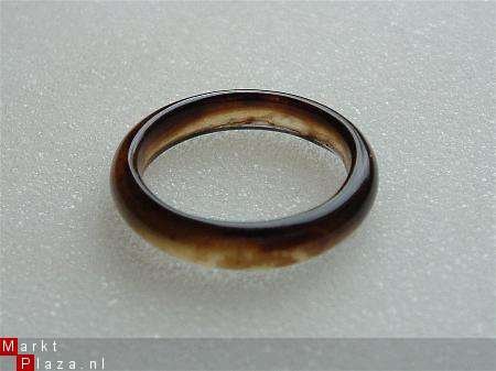 #75 Zwart-Bruinachtige Agaat Ring handgeslepen - 1