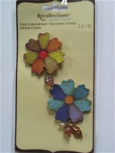 recollections chipboard flower 1