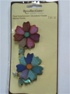 recollections chipboard flower 2