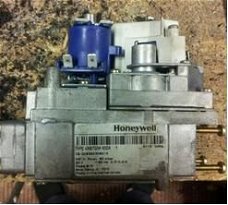 Nefit/ honeywell gasblok VR8700A 4004 1