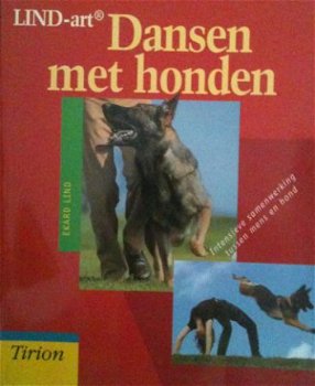 Dansen met honden, Ekard Lind, - 1