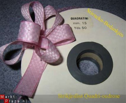 1 Rol Strikjes lint Quadritini = goed voor 92 doopsuikers - 1