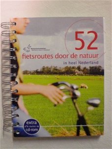 52 Fietsroutes in heel Nederland  Met alle routes op CD-Rom