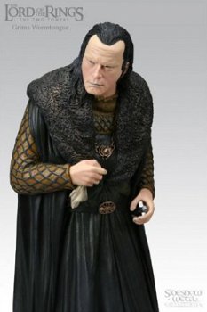 LOTR Grima Wormtongue Statue - 1