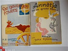 2 oude kinderboekjes Annétje en de grote toren Meinema