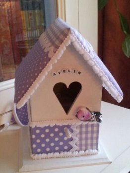 Vogelhuisje voor de babykamer in lila - 3