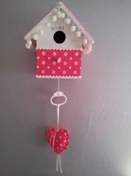 Vogelhuisje voor de babykamer in fuchsia met vogeltje - 3