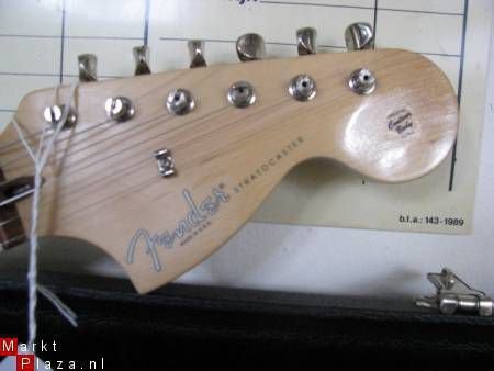 Fender stratocaster Bonnie Raitt Usa made top of the line - 1
