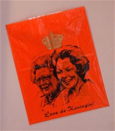 Plastic draagtas Troonswisseling Juliana - Beatrix 1980