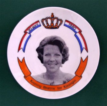 Bordje 30 april 1980 - Kroning Beatrix tot Koningin - 1