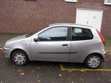 Fiat Punto 1.2 Elx compleet voor demontage sloopauto inkoop - 1