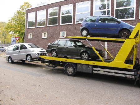 Porsche 924 compleet voor demontage sloopauto inkoop - 1