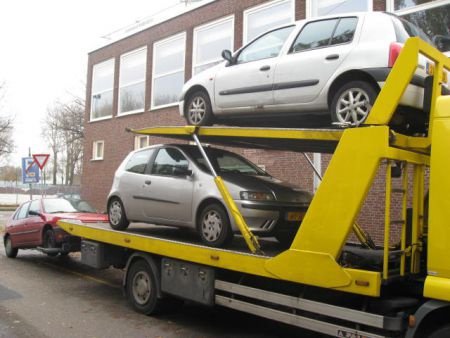 Wilt u uw sloopauto verkopen? sloopauto inkoop den haag - 1