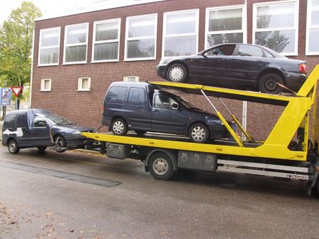 Wilt u uw sloopauto verkopen? sloopauto inkoop den haag - 1