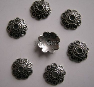 tibetaans zilver:bead caps 03 - 9 mm:10 voor 0,75 - 1