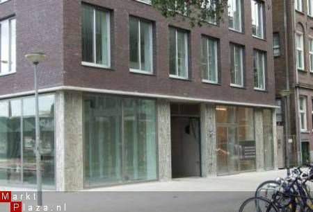 Parking spot FOR RENT Wibautstraat - Amstelstation Amsterdam - 1