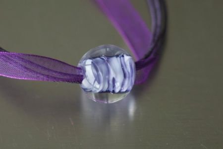 Handgemaakte paarse glaskraal met voile ketting NIEUW. - 1