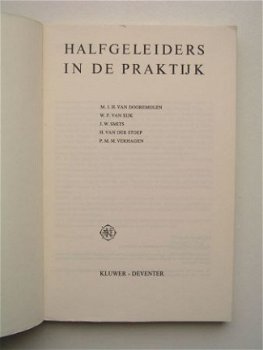 [1971] Halfgeleiders in de praktijk, v Dooremolen, Kluwer .. - 2