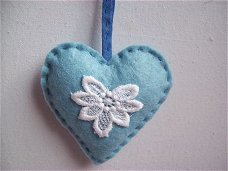 mooi troosthart hart decoratie hart blauw met kant kado -tip