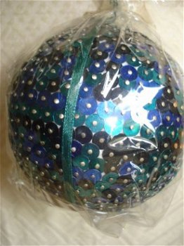 handgemaakte retro kerstballen van pailletten 5 en 8 cm - 1