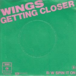 VINYLSINGLE * PAUL McCARTNEY-WINGS *GETTING CLOSER * - 1