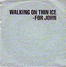 VINYLSINGLE * YOKO ONO  * WALKING ON THIN ICE  * HOLLAND 7"