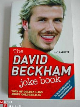 David Beckham Joke Book pocket golden gags about golden ball - 1